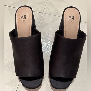 H&M slip on heels